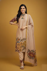 Beige Floral Kalamkari Kurta Set with Dupatta – Printed Appliques & Scallop Border