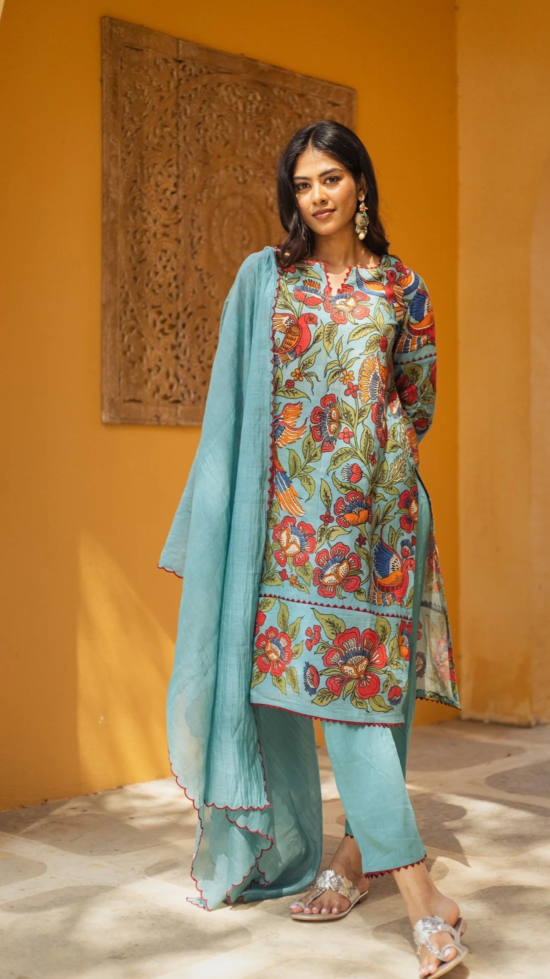 Floral Printed Blue Cotton Kurti Set with Churidar, Dupatta & Lace Detailing – Vibrant Ethnic Wear for Festive & Casual Occasions